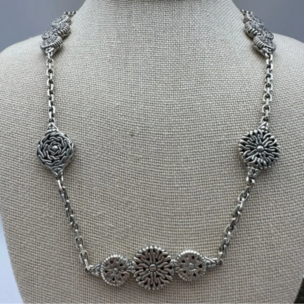 John Hardy Sterling Silver Radial Palu 18”Necklace. Excellent Condition
